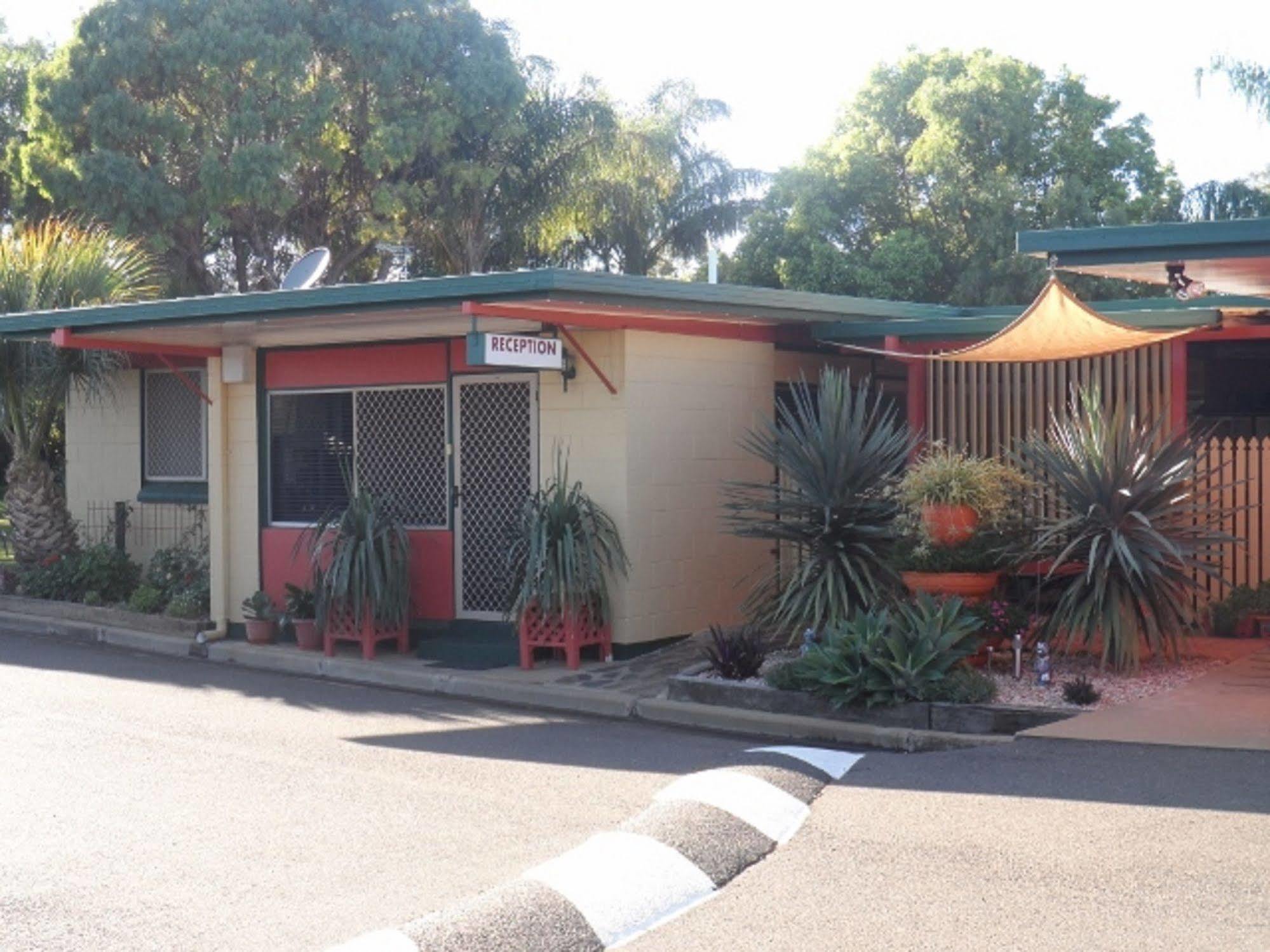 Oakey Motel Exterior foto